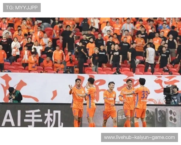 中超赛季收官战将成为多笔转会谈判的现场舞台 中超赛季收官战将成为多笔转会谈判的现场舞台